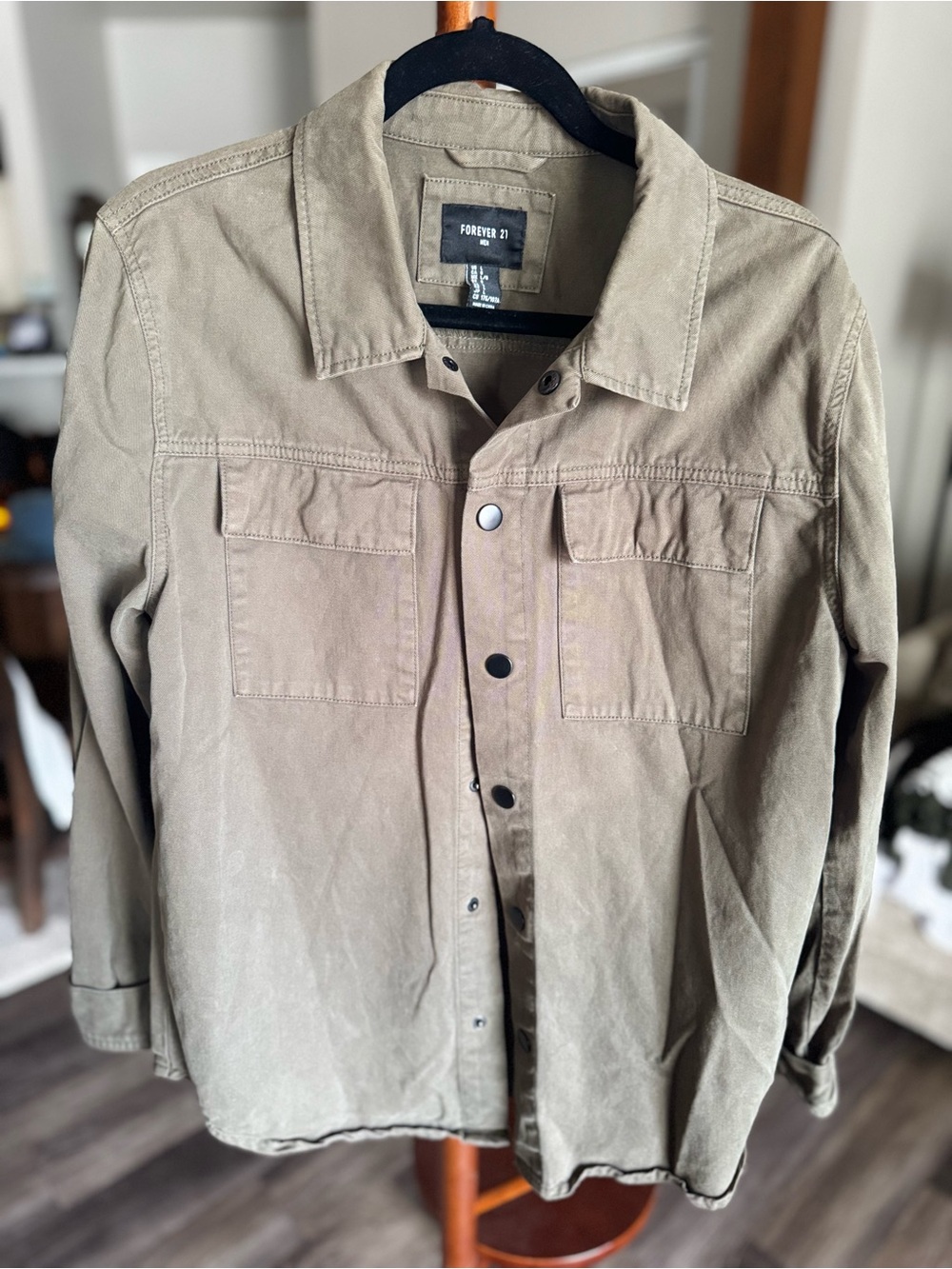 Forever 21 Men's Olive Green Lightweight Utility Shirt Jacket